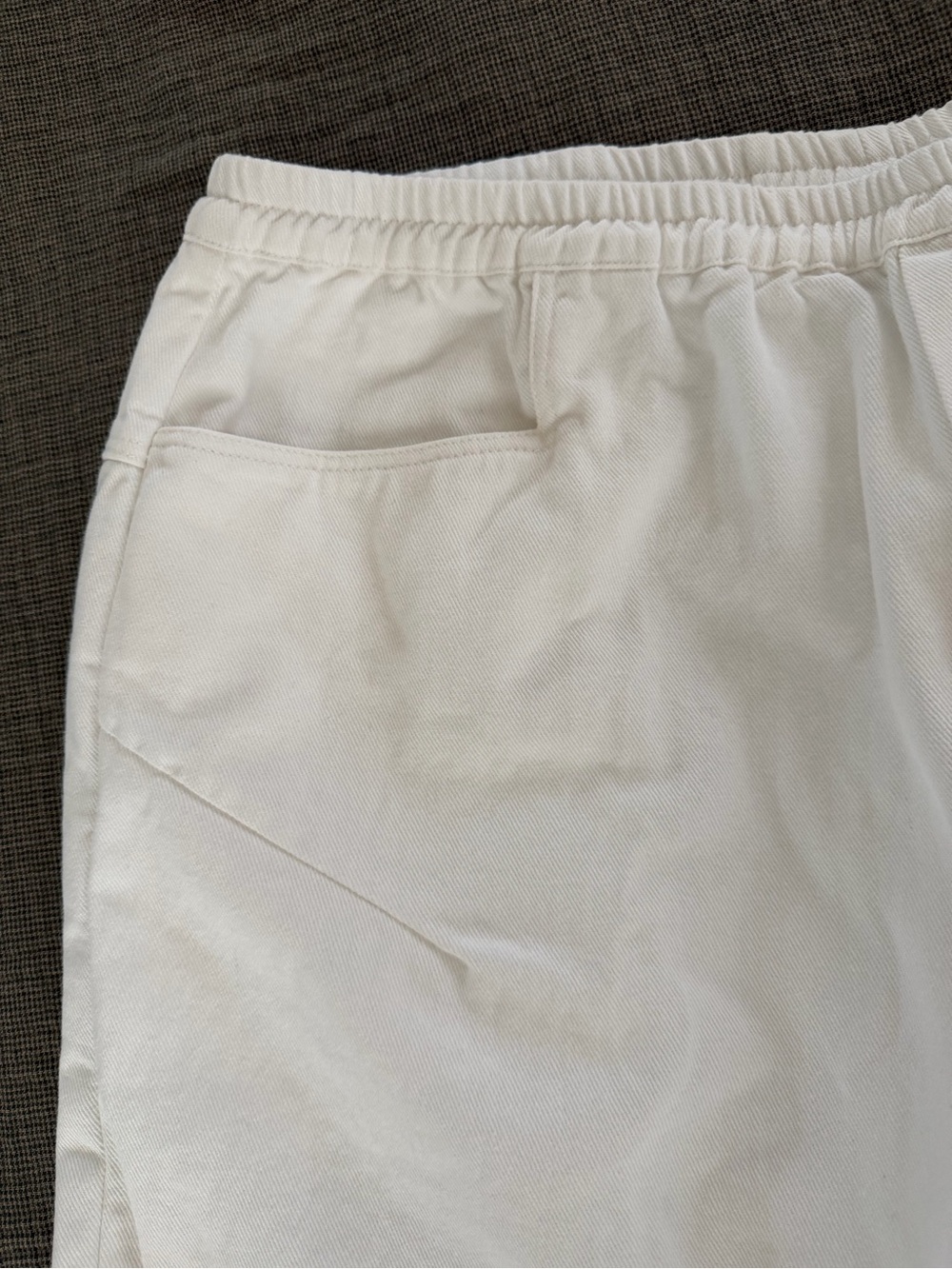 Square Pocket Straight-Leg Pants — White - Picture 8 of 9